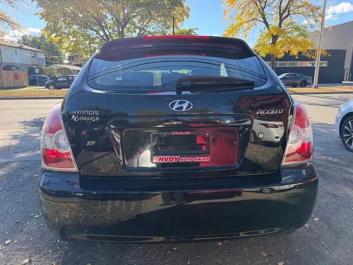 Hyundai Accent 2011 photo 5