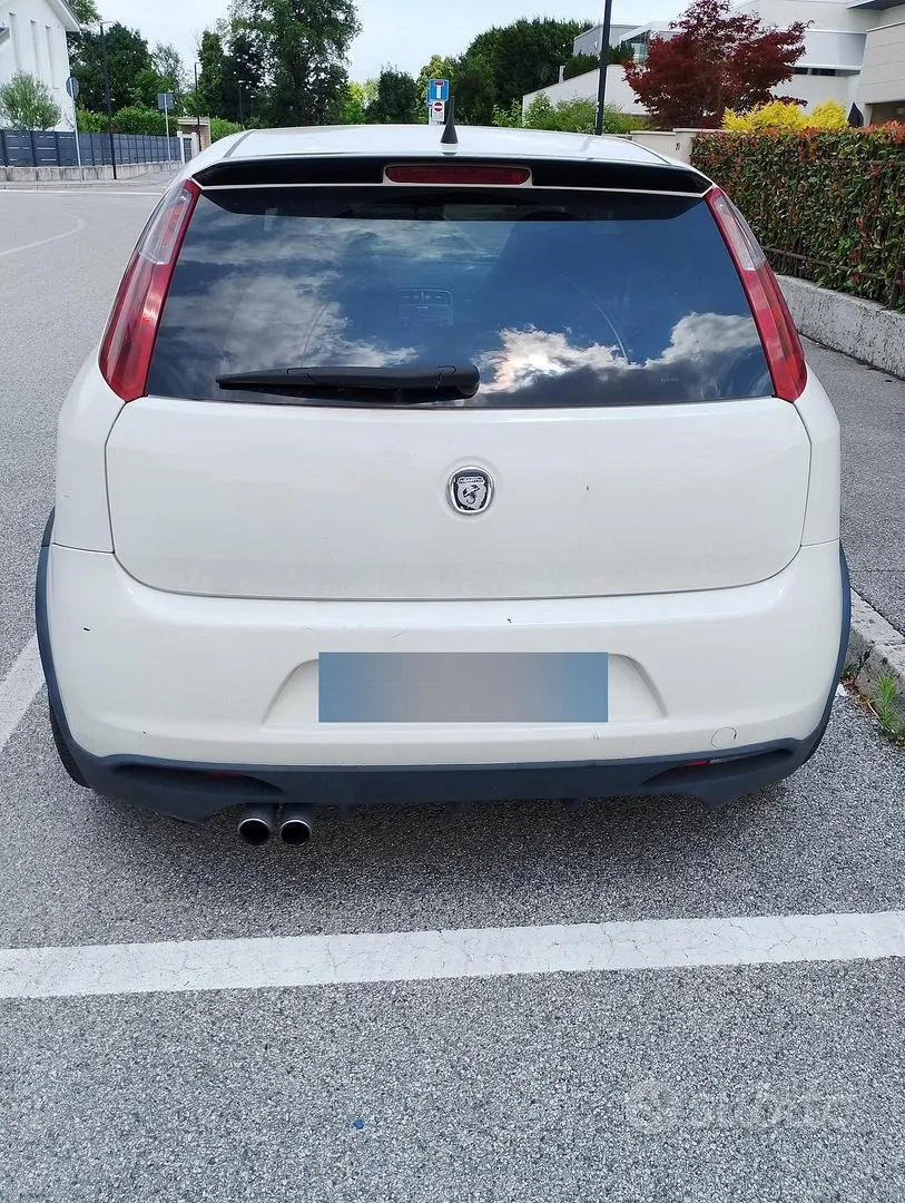 Fiat Grande Punto 2008 photo 2