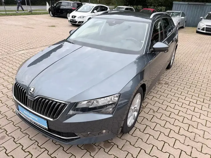 Skoda Superb Combi
