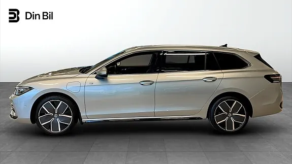 Volkswagen Passat 2026 photo 2
