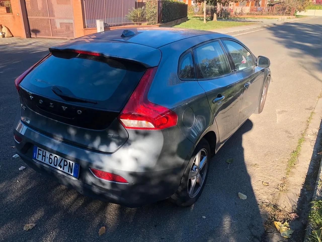 Volvo V40 2017 photo 3
