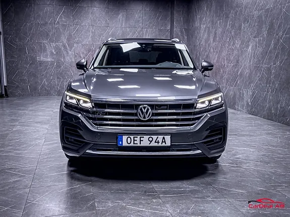 Volkswagen Touareg 2020 photo 2