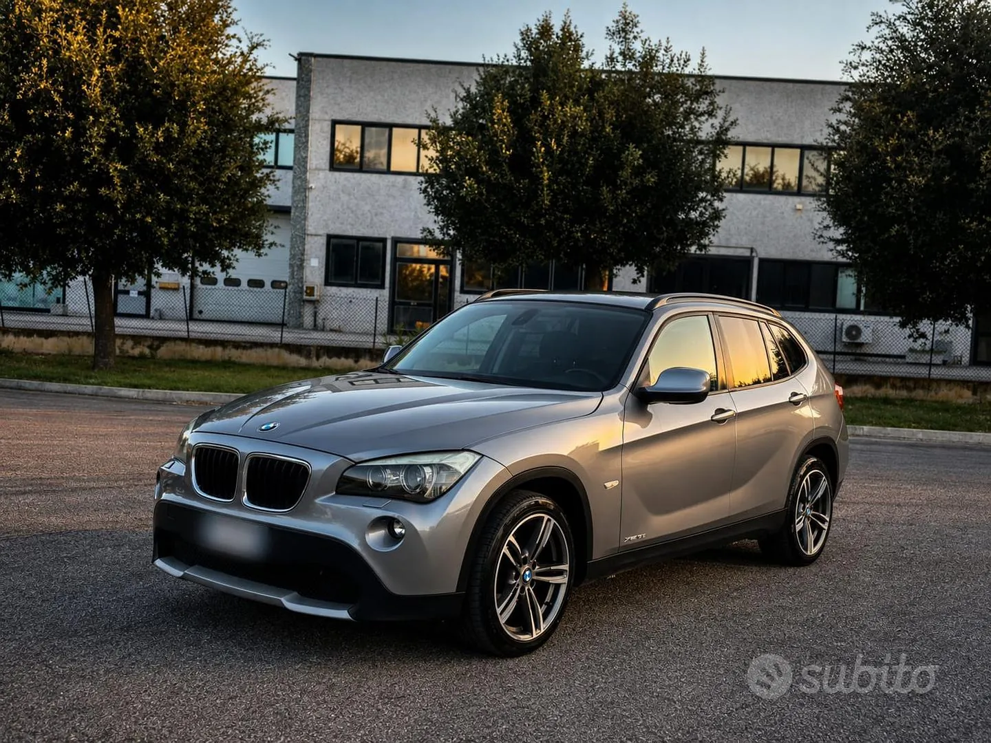 BMW X1 2012 photo 2