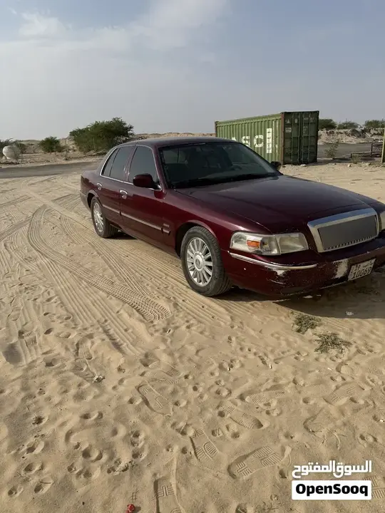 Ford Crown Victoria 2009 photo 3