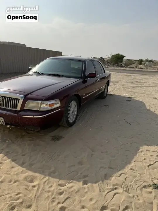 Ford Crown Victoria 2009 photo 4