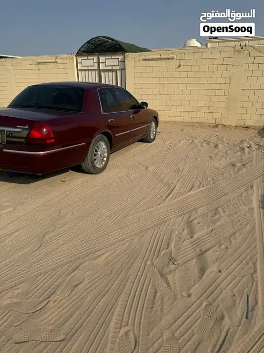 Ford Crown Victoria