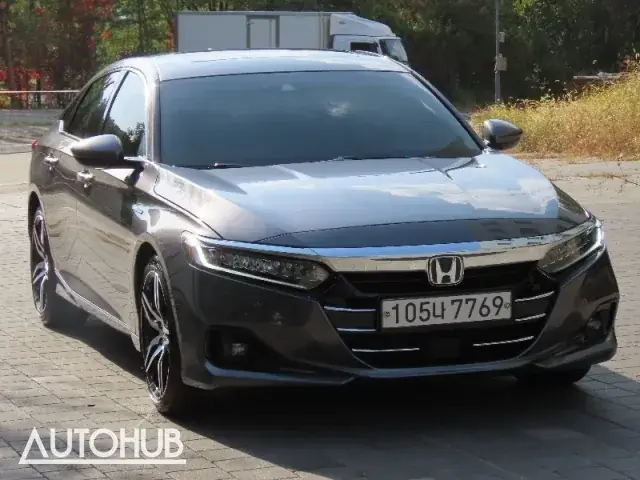 Honda Accord 2021 photo 2