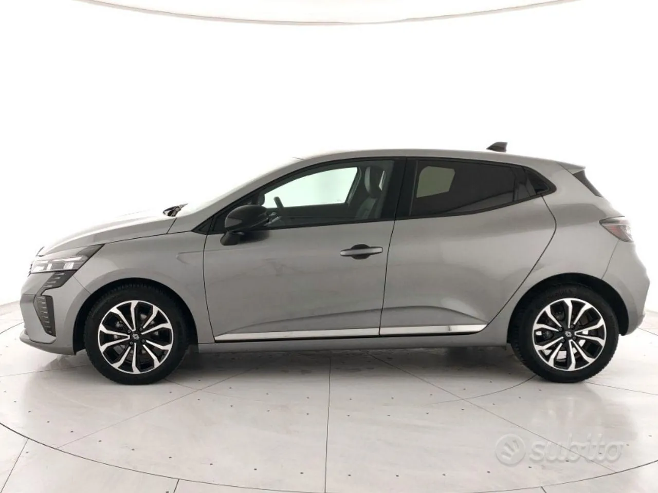 Renault Clio 2025 photo 2