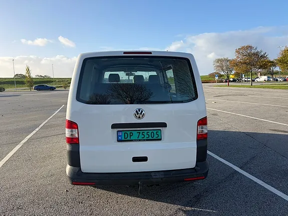 Volkswagen Transporter 2015 photo 5