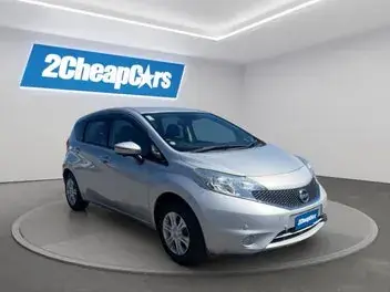 Nissan Note 2015 photo 4