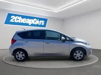 Nissan Note 2015 photo 5