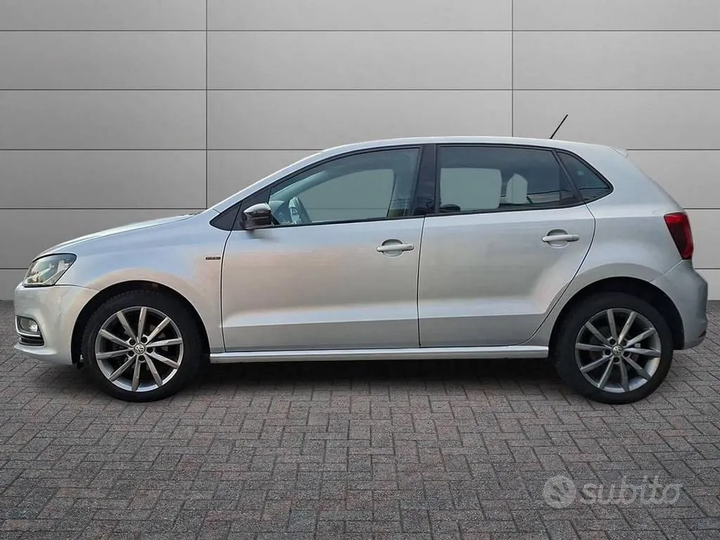 Volkswagen Polo 2015 photo 4