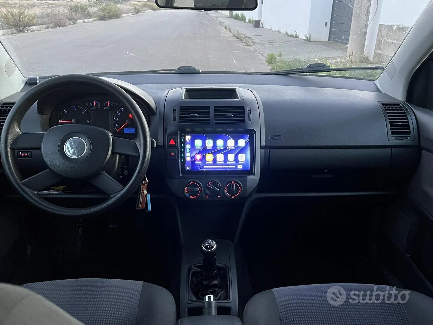 Volkswagen Polo 2005 photo 3