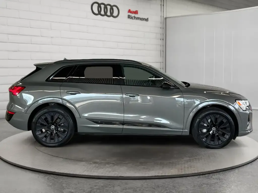 Audi Q8 E-Tron 2024 photo 4