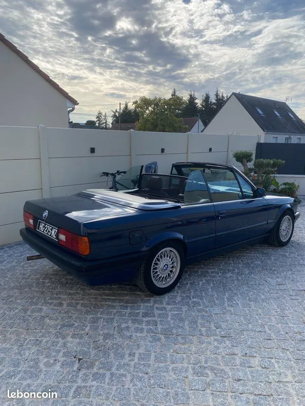 BMW 3 Series 1991 photo 2