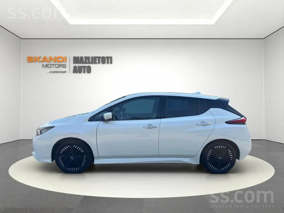 Nissan Leaf 2021 photo 3