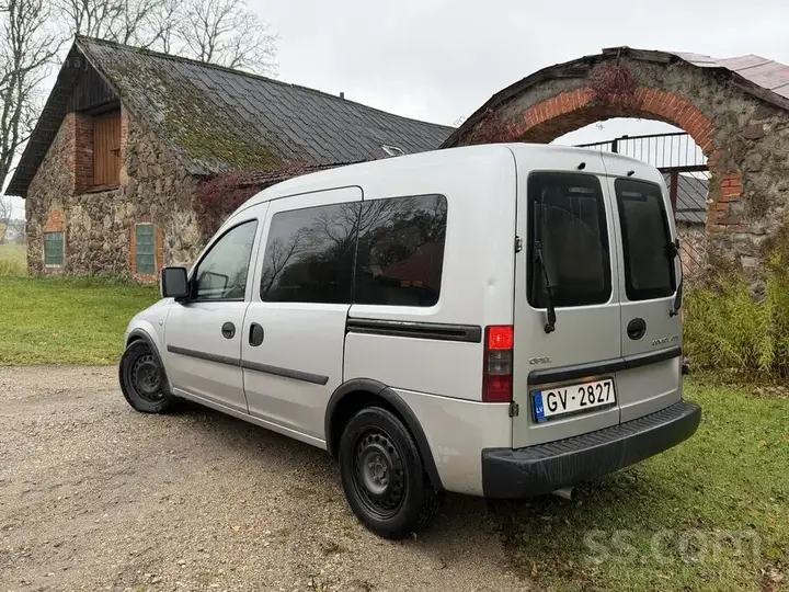 Opel Combo 2007 photo 2