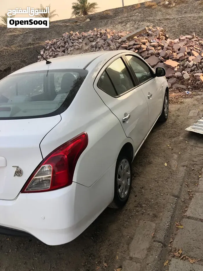 Nissan Sunny 2019 photo 2