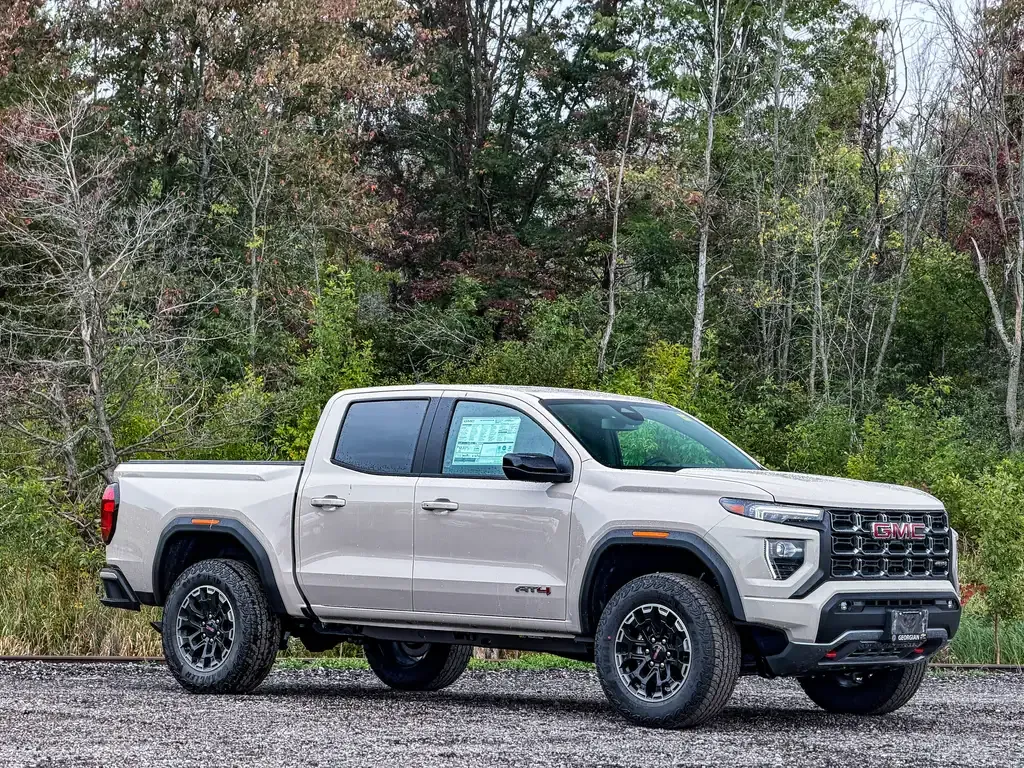 GMC Canyon 2026 photo 3