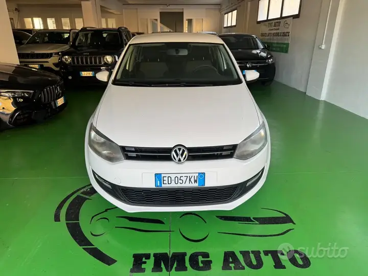 Volkswagen Polo 2010 photo 3