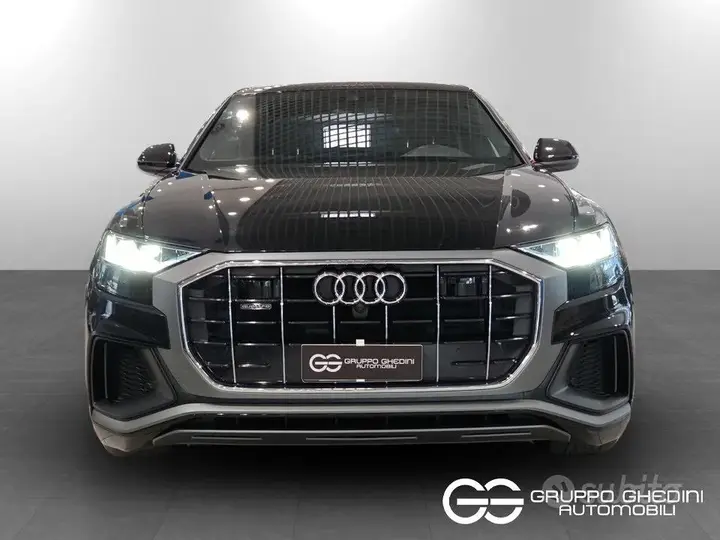 Audi Q8 2022 photo 4