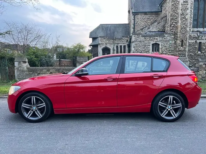 BMW 1 Series 2014 photo 2