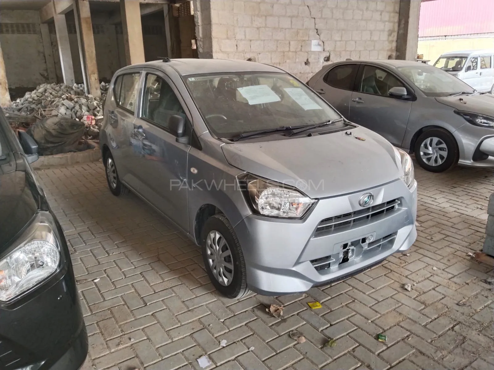 Daihatsu Mira