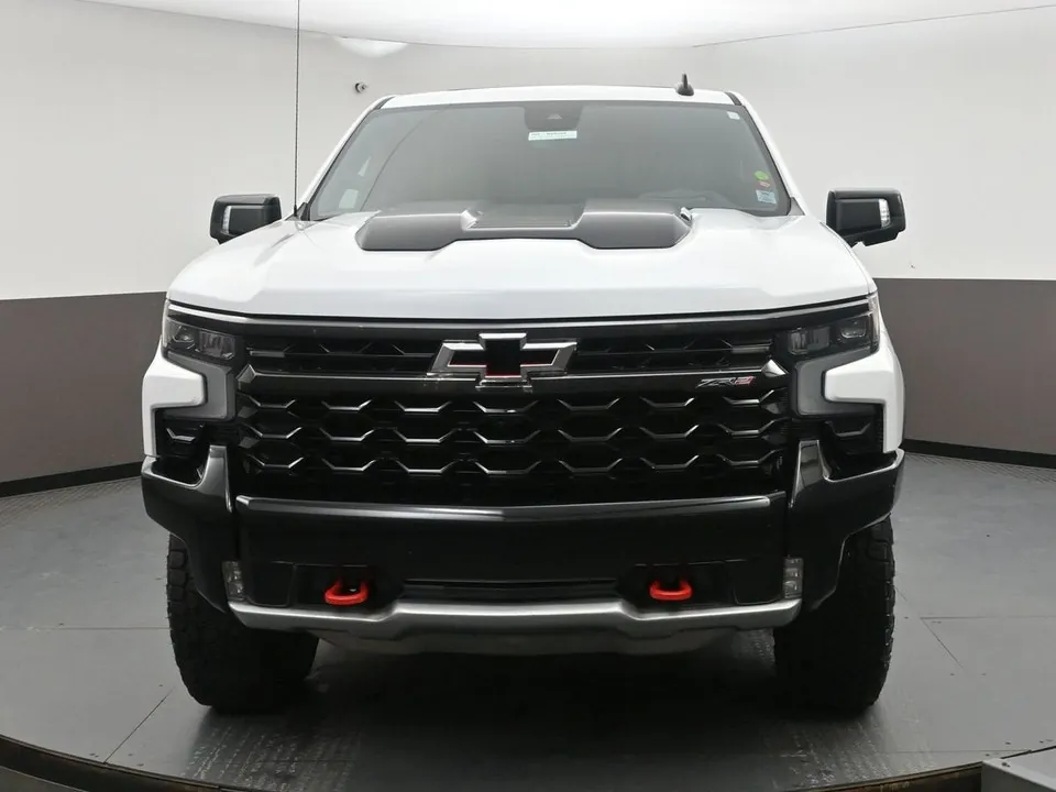 Chevrolet Silverado 1500 2024 photo 2