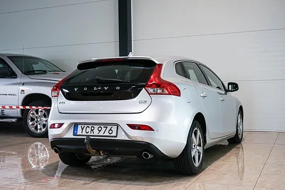Volvo V40 2016 photo 3