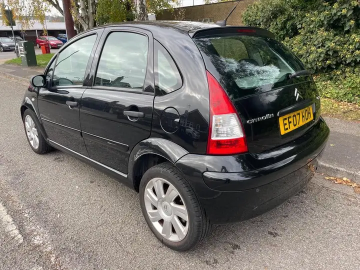 Citroen C3 2007 photo 4