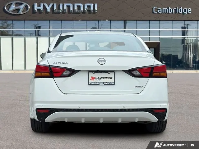 Nissan Altima 2024 photo 4