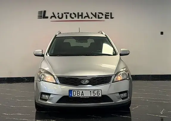 Kia Ceed 2010 photo 2