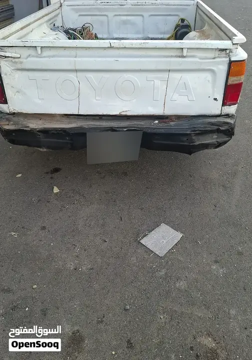 Toyota Hilux 1998 photo 4