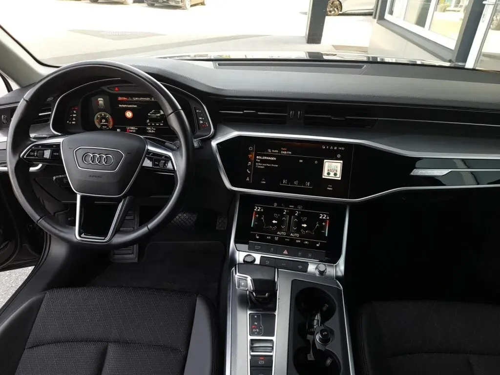 Audi A6 2022 photo 3
