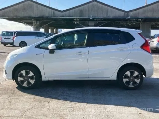 Honda Fit 2019 photo 5