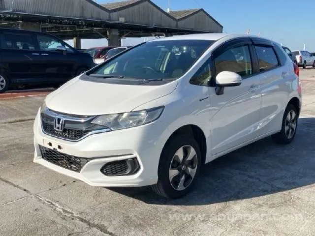 Honda Fit 2019 photo 2