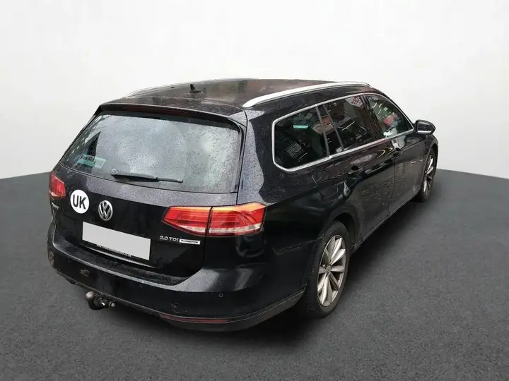 Volkswagen Passat 2015 photo 2