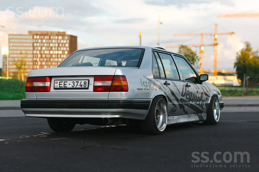 Volvo 940 1992 photo 4