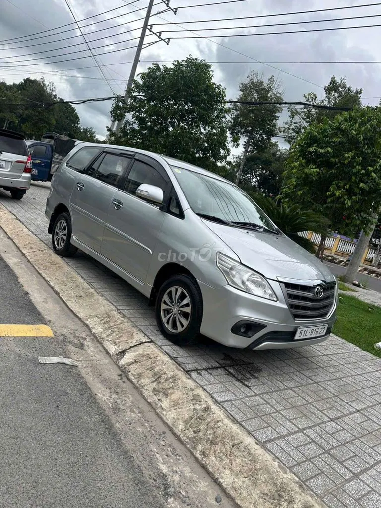 Toyota Innova 2016 photo 2