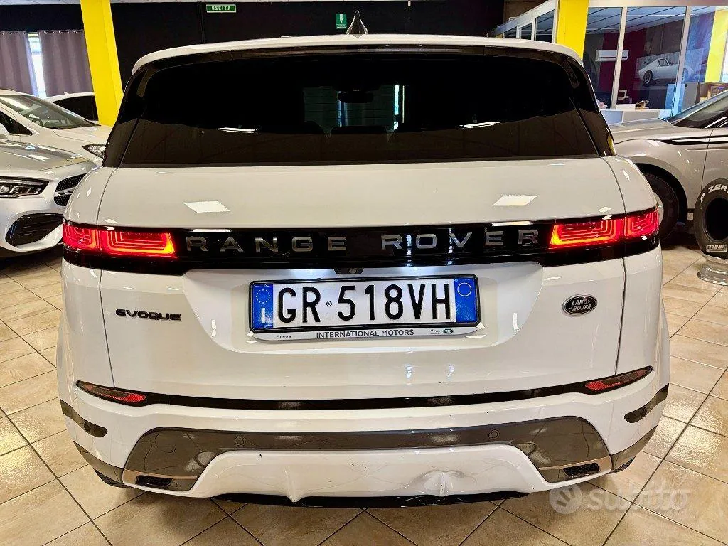 Land Rover Range Rover Evoque 2023 photo 5