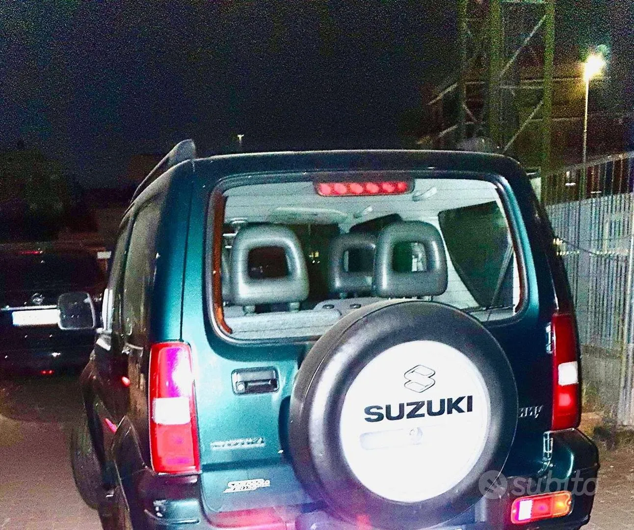 Suzuki Jimny 2000 photo 4