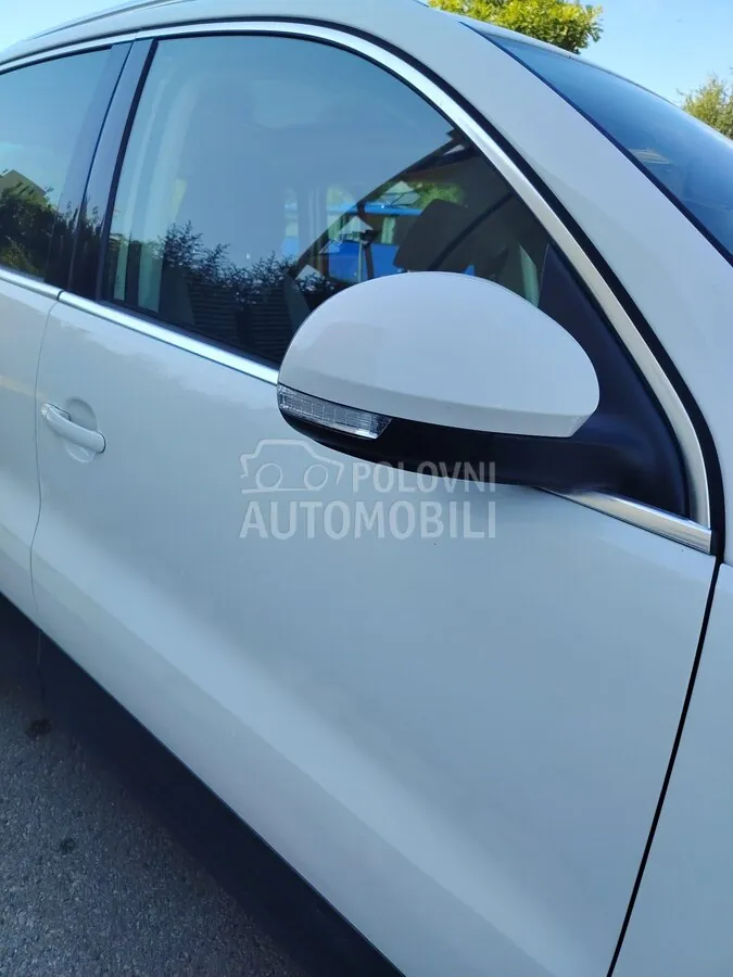 Volkswagen Tiguan 2011 photo 4
