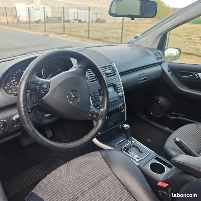 Mercedes-Benz A-Class 2008 photo 3