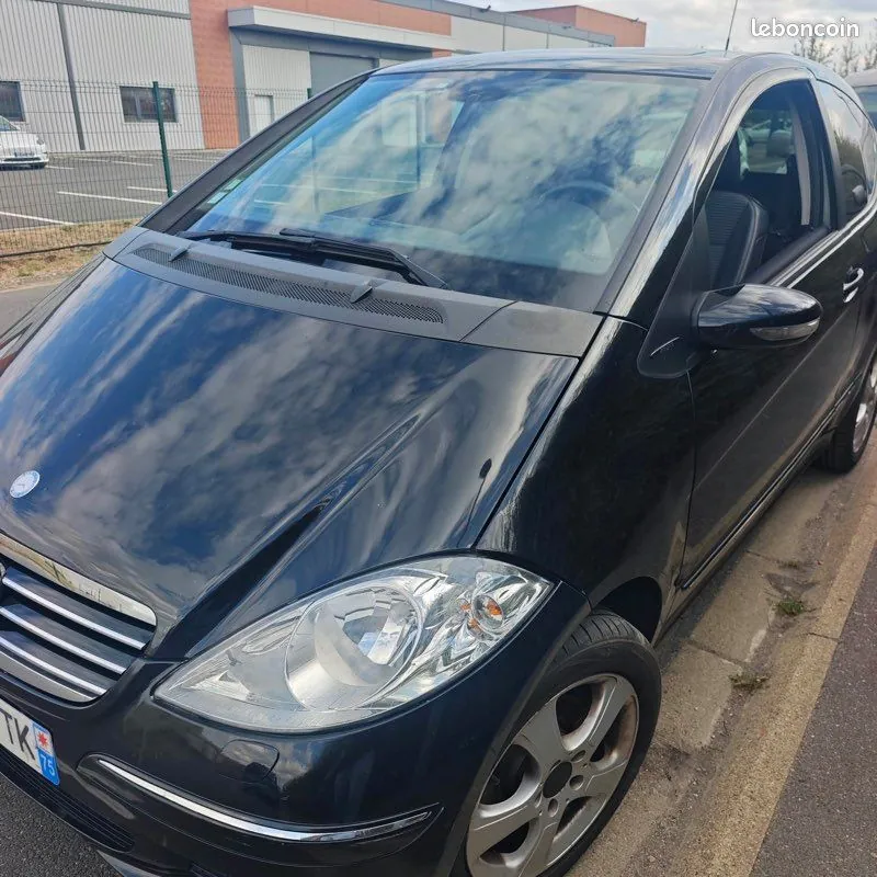 Mercedes-Benz A-Class 2008 photo 2