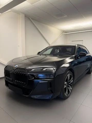 BMW 740D