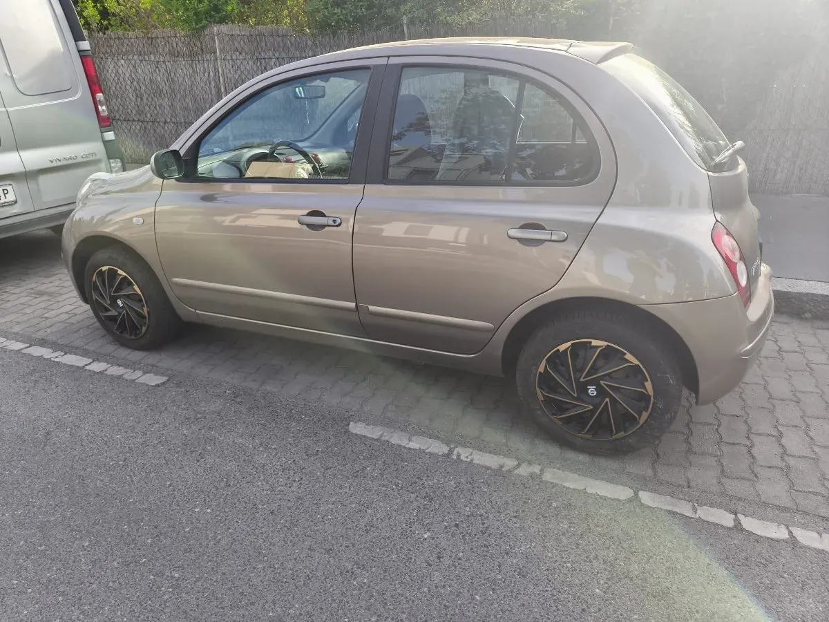 Nissan Micra 2009 photo 3