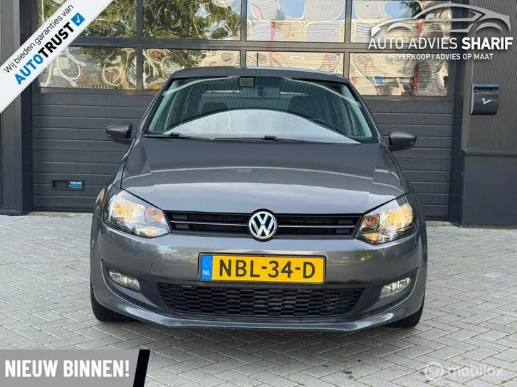 Volkswagen Polo 2010 photo 3