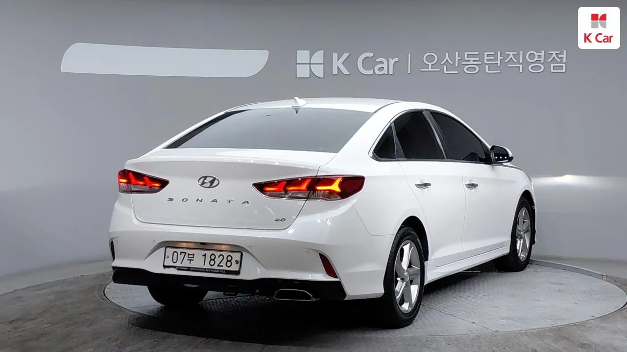Hyundai Sonata 2019 photo 2
