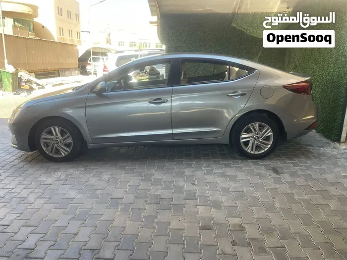 Hyundai Elantra 2019 photo 4