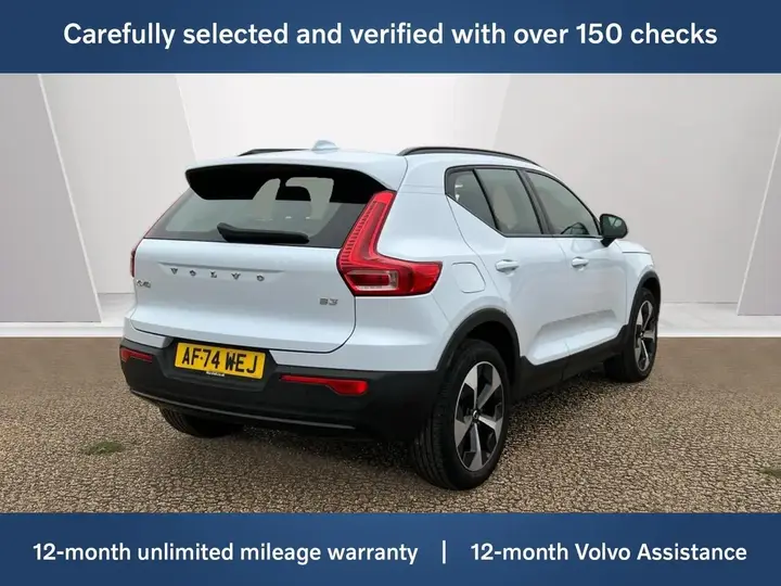 Volvo Xc40 2024 photo 2